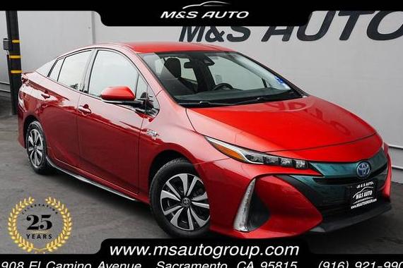 TOYOTA PRIUS PRIME 2018 JTDKARFP6J3075574 image